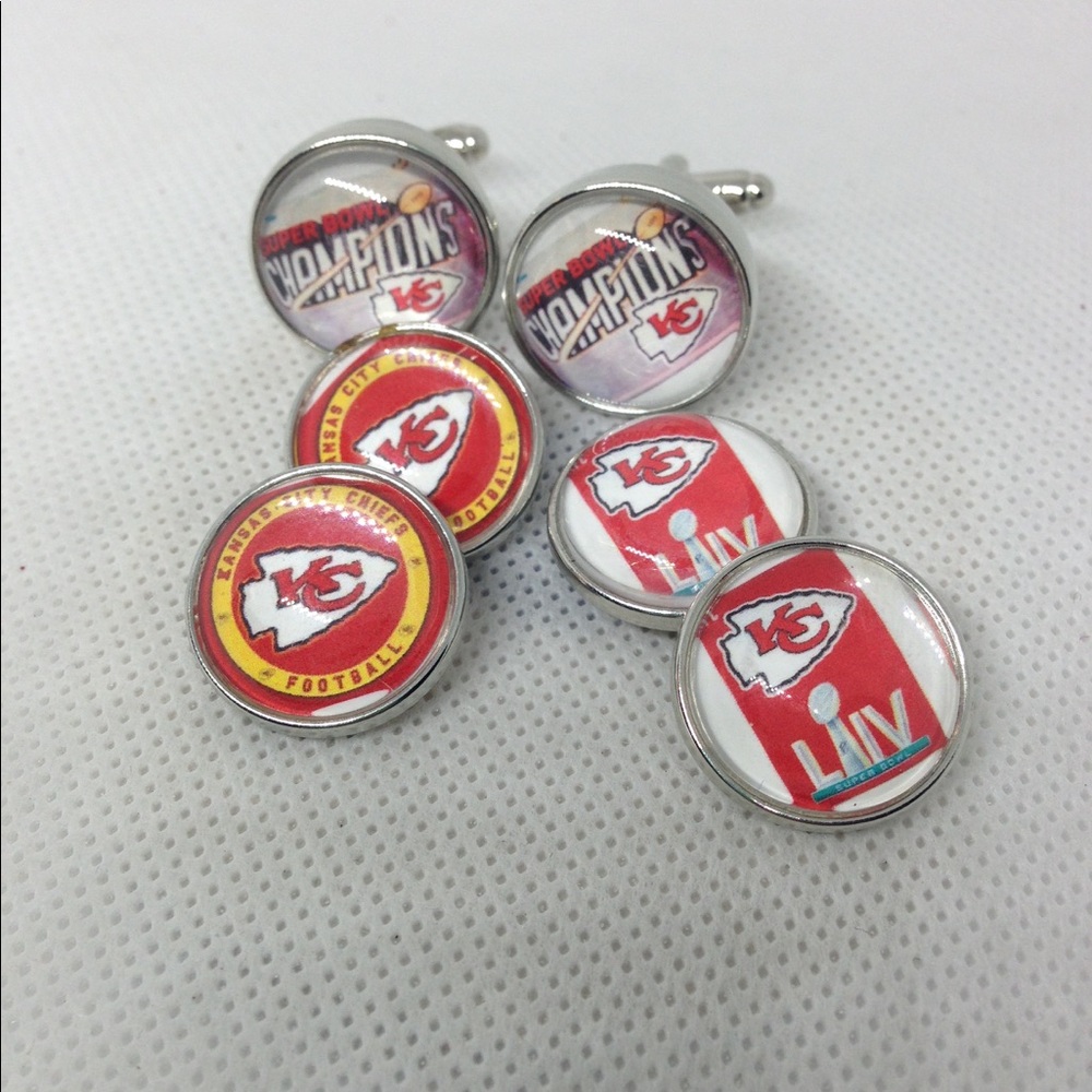 Cuff Links Includes 3 Sets Of Snap Beads - image 1